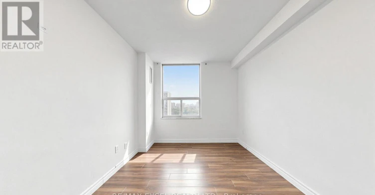 1808-10 Edgecliff Golfway, Toronto, ON, M3C 3A3 - 28