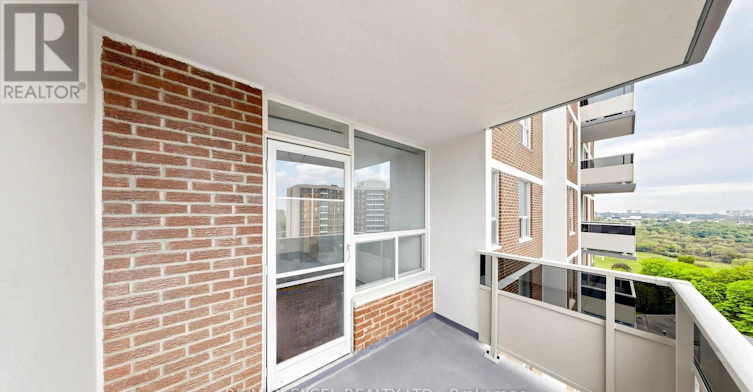 1808-10 Edgecliff Golfway, Toronto, ON, M3C 3A3 - 36