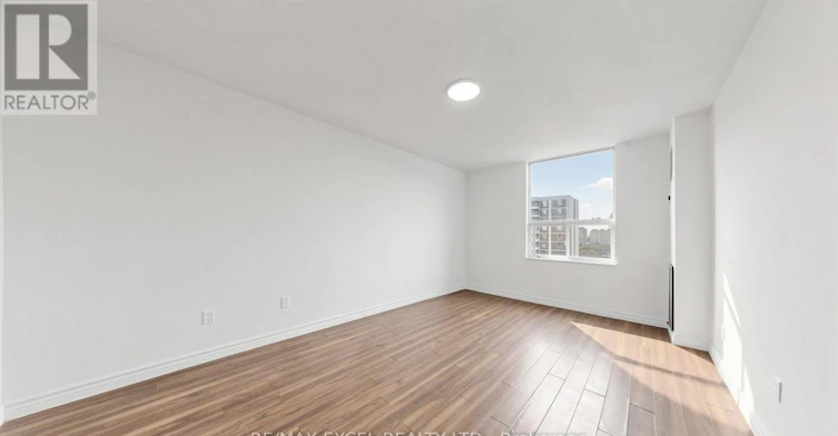 1808-10 Edgecliff Golfway, Toronto, ON, M3C 3A3 - 24