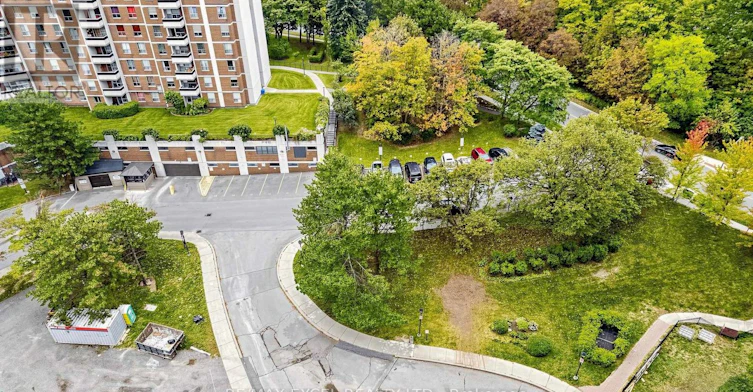 1808-10 Edgecliff Golfway, Toronto, ON, M3C 3A3 - 39