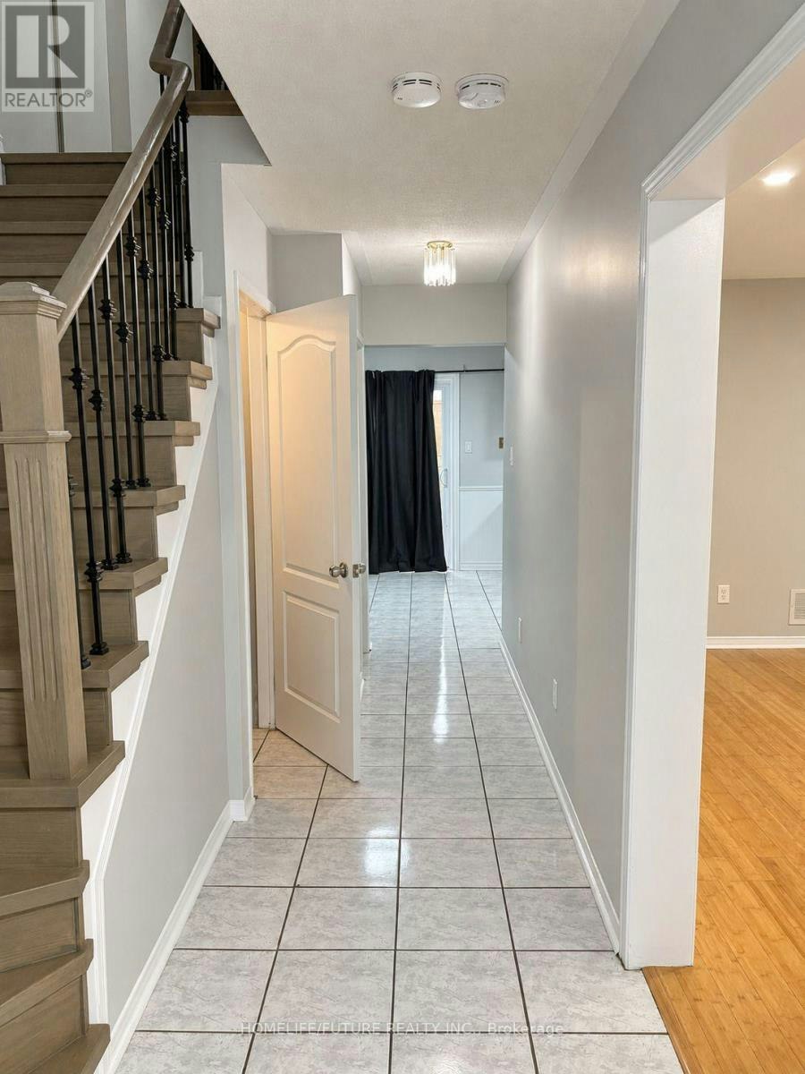 20 Glen Ray Court, Clarington, ON, L1C 4W7 - 22