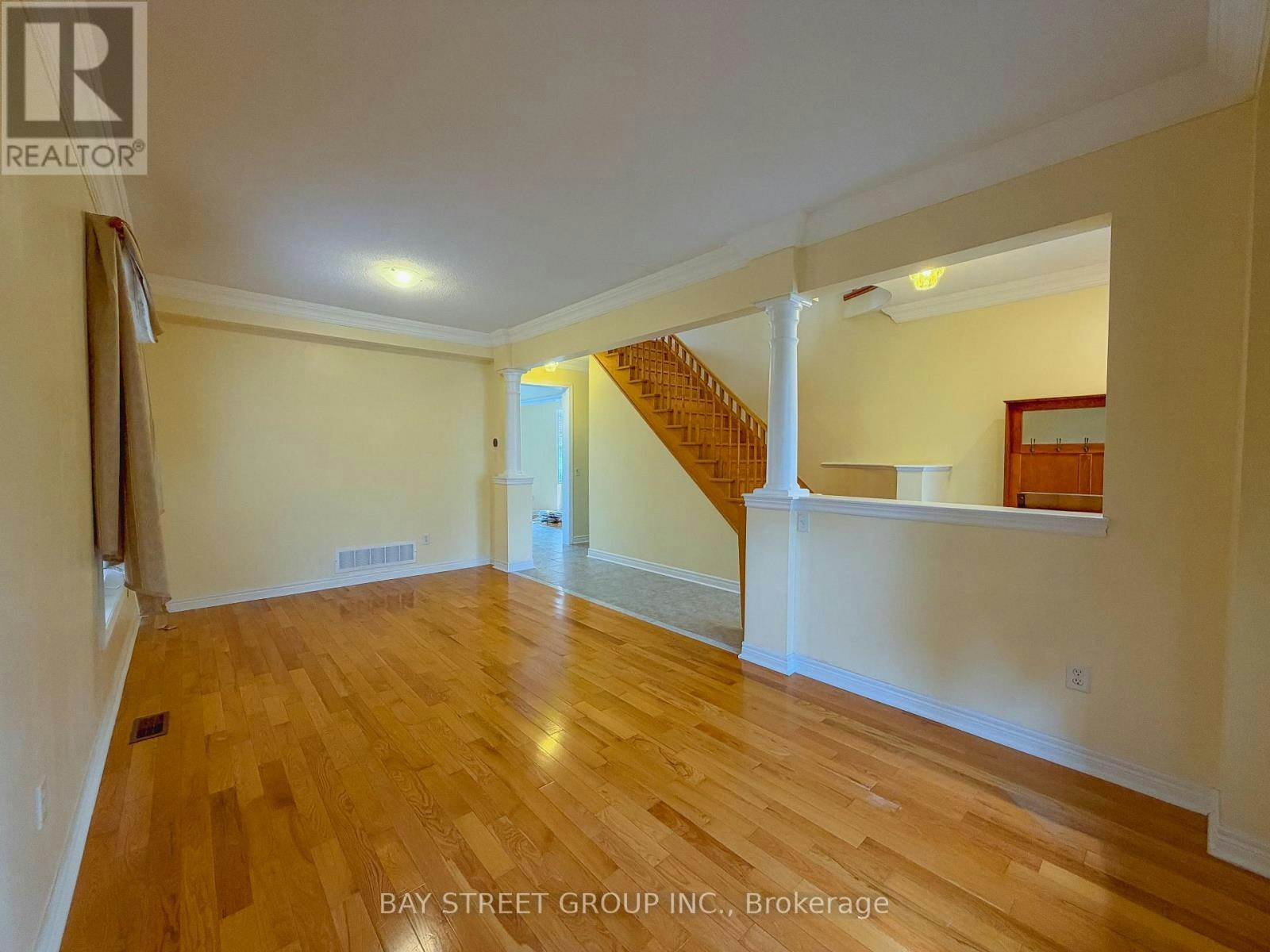 30 Emery Hill Boulevard, Markham, ON, L6C 2W7 - 2