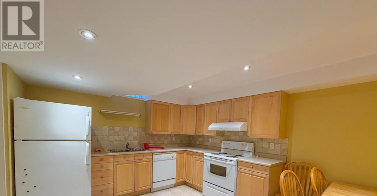 30 Emery Hill Boulevard, Markham, ON, L6C 2W7 - 8