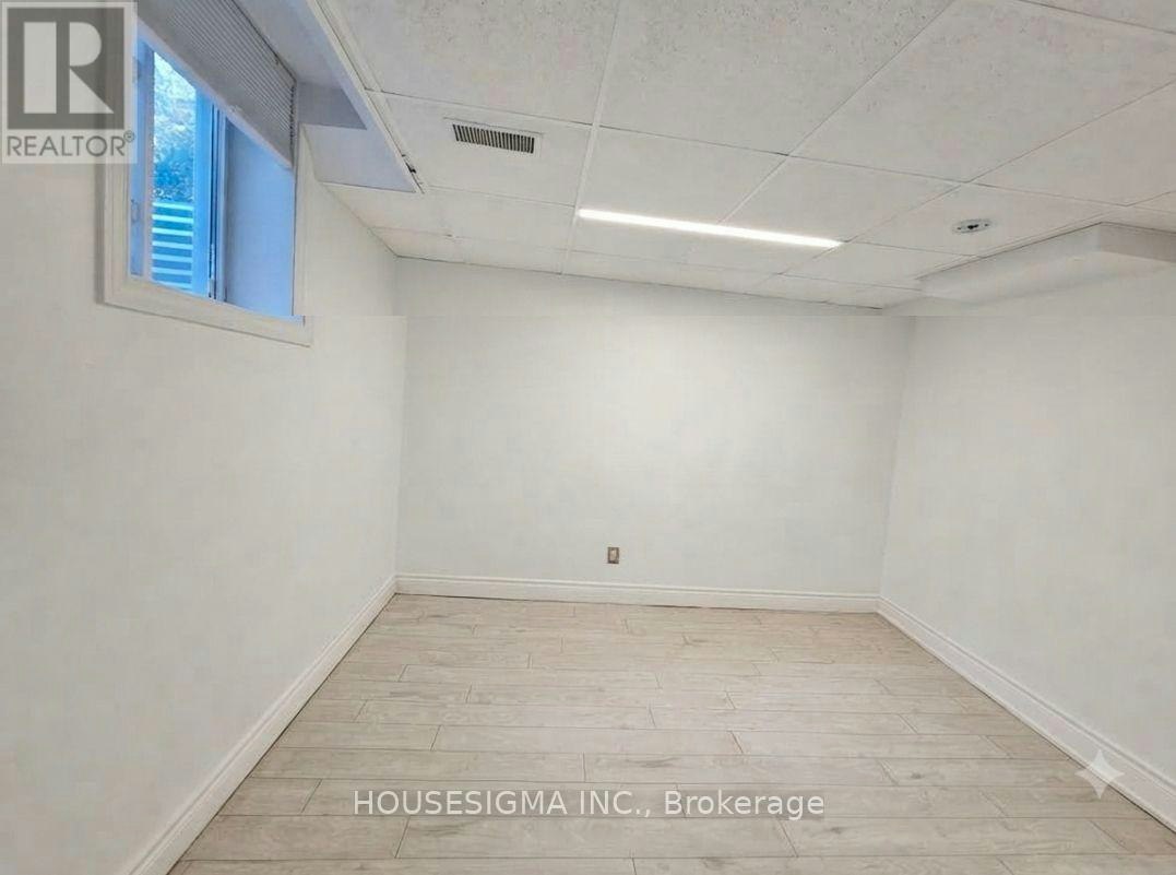 65 Randall Avenue, Markham, ON, L3S 1E1 - 7