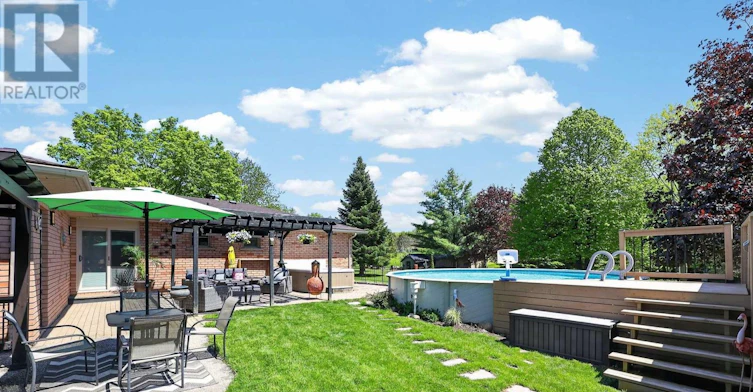 1959 Snow Valley Road, Springwater, ON, L0L 1Y3 - 24