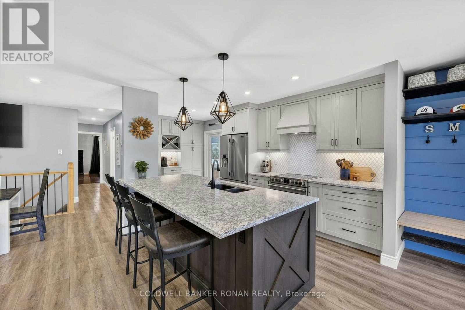 1959 Snow Valley Road, Springwater, ON, L0L 1Y3 - 5