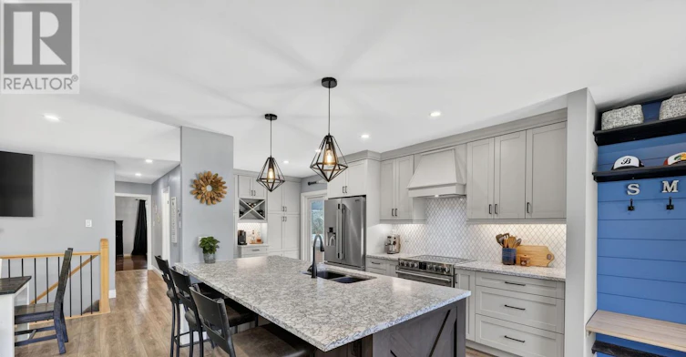 1959 Snow Valley Road, Springwater, ON, L0L 1Y3 - 5