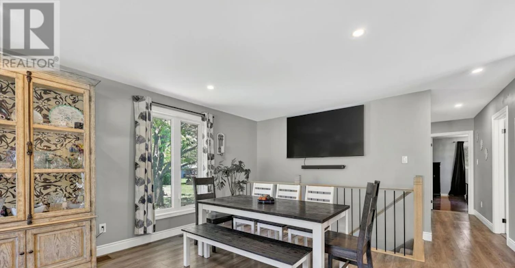 1959 Snow Valley Road, Springwater, ON, L0L 1Y3 - 9