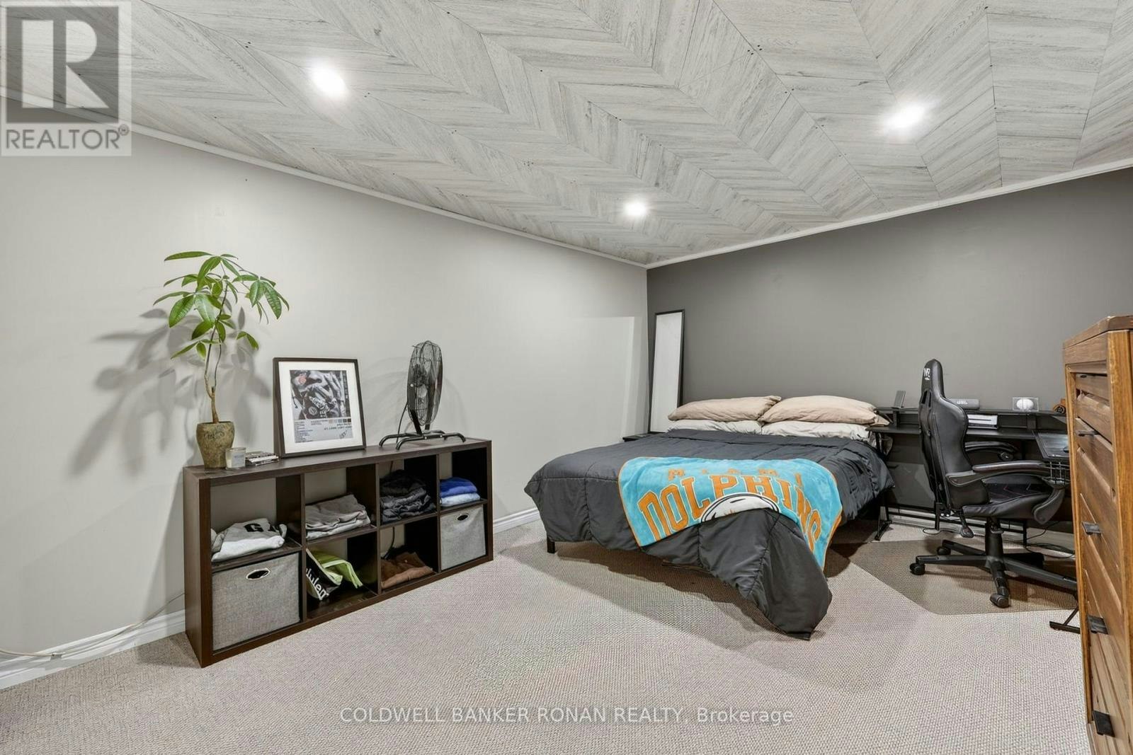 1959 Snow Valley Road, Springwater, ON, L0L 1Y3 - 20