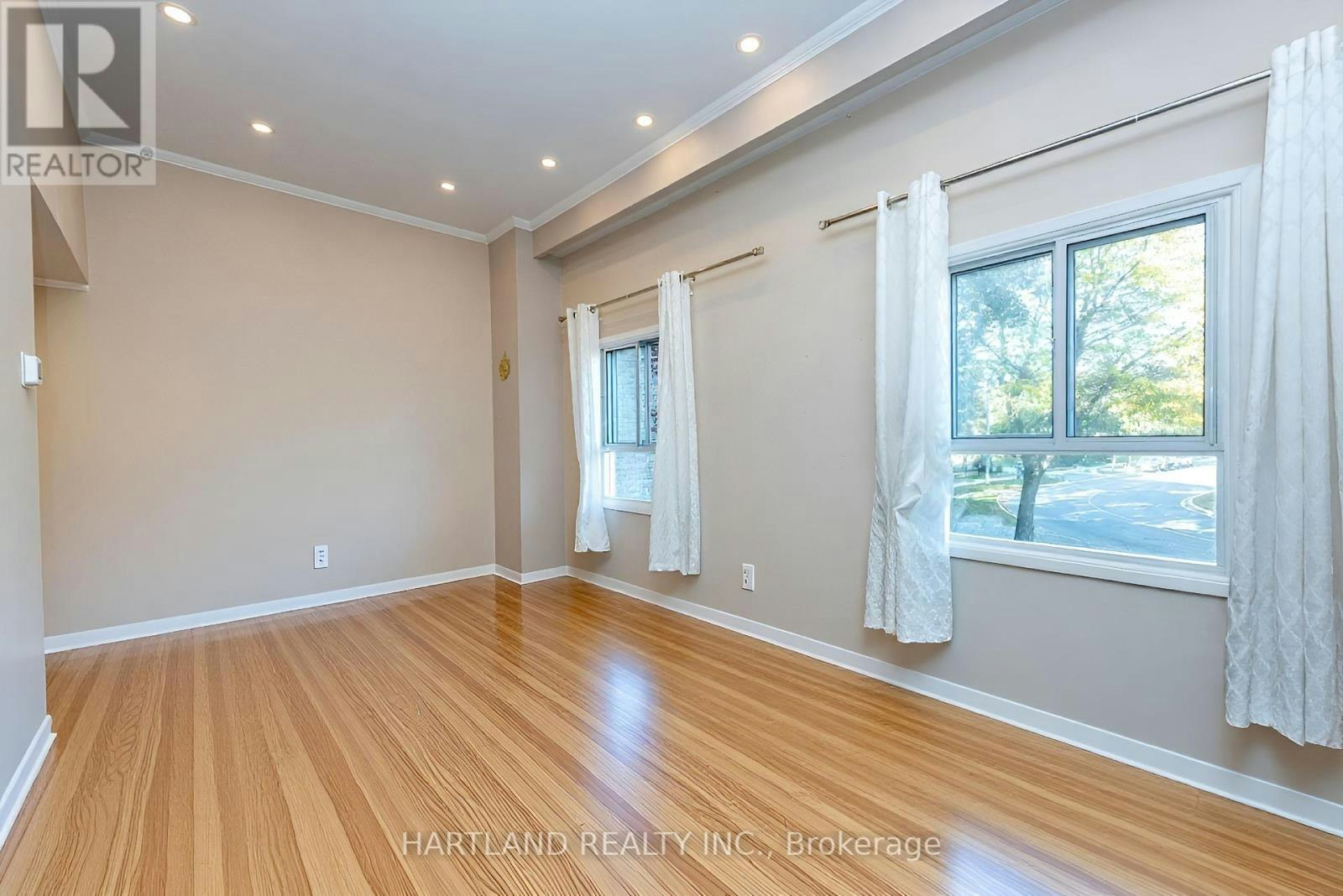 50-405 Hyacinthe Boulevard, Mississauga, ON, L5A 3N1 - 10