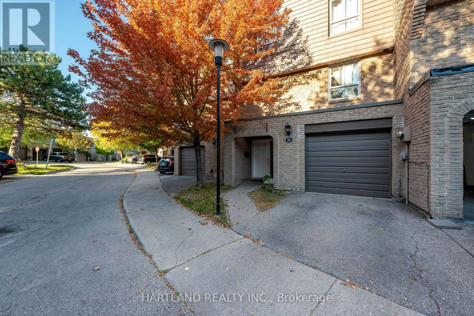50-405 Hyacinthe Boulevard, Mississauga, ON, L5A 3N1 - 3