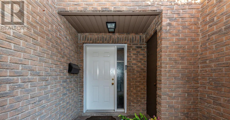 50-405 Hyacinthe Boulevard, Mississauga, ON, L5A 3N1 - 5