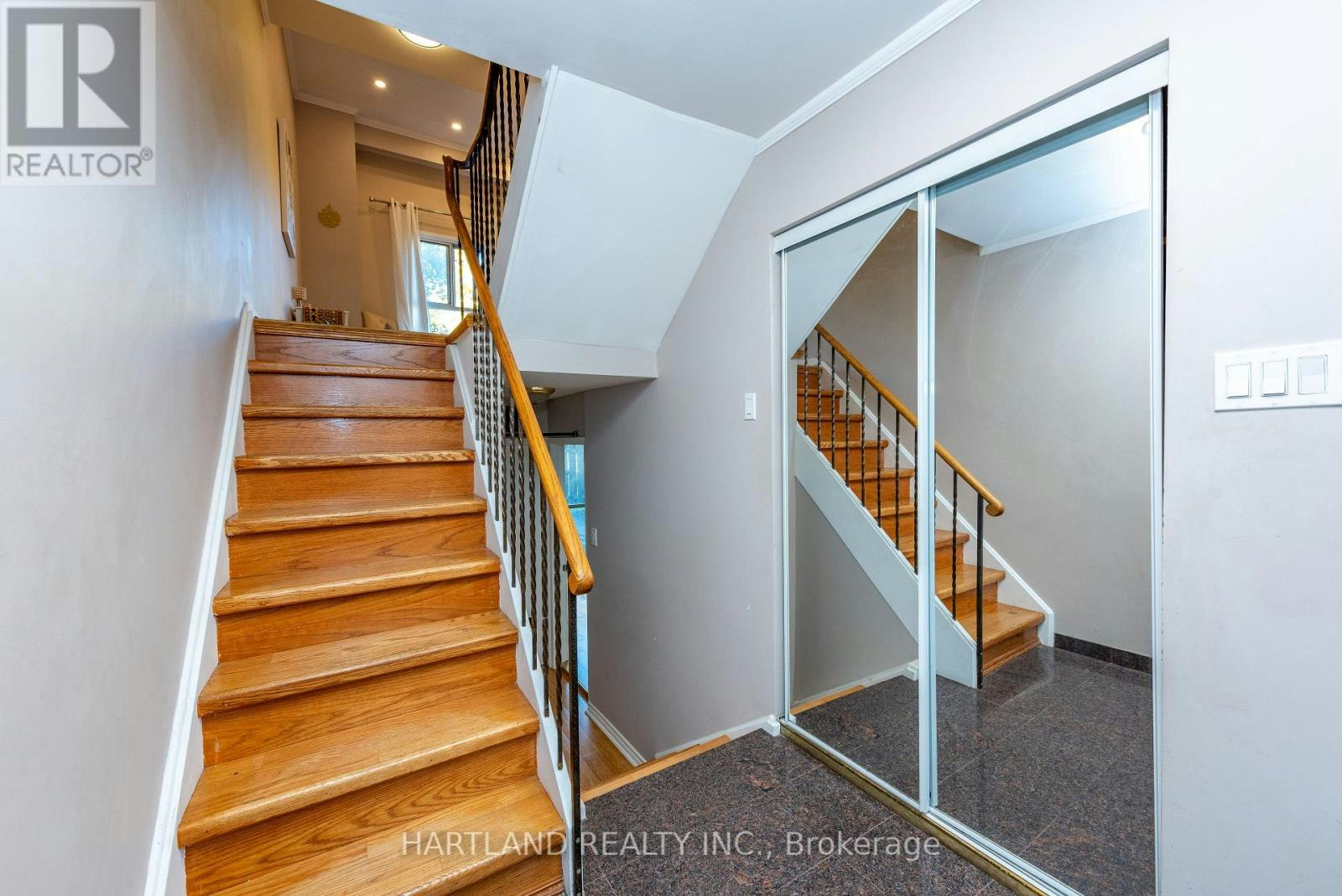 50-405 Hyacinthe Boulevard, Mississauga, ON, L5A 3N1 - 7
