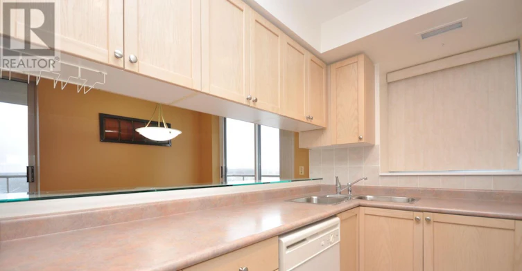 901-1140 Parkwest Place, Mississauga, ON, L5E 3K9 - 6