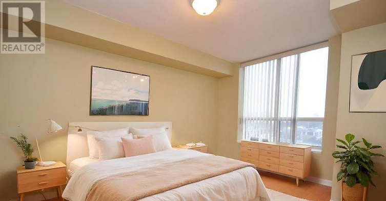 901-1140 Parkwest Place, Mississauga, ON, L5E 3K9 - 3