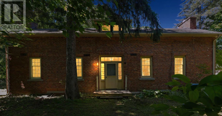 41 Mill Street, Mississauga, ON, L5M 1Y3