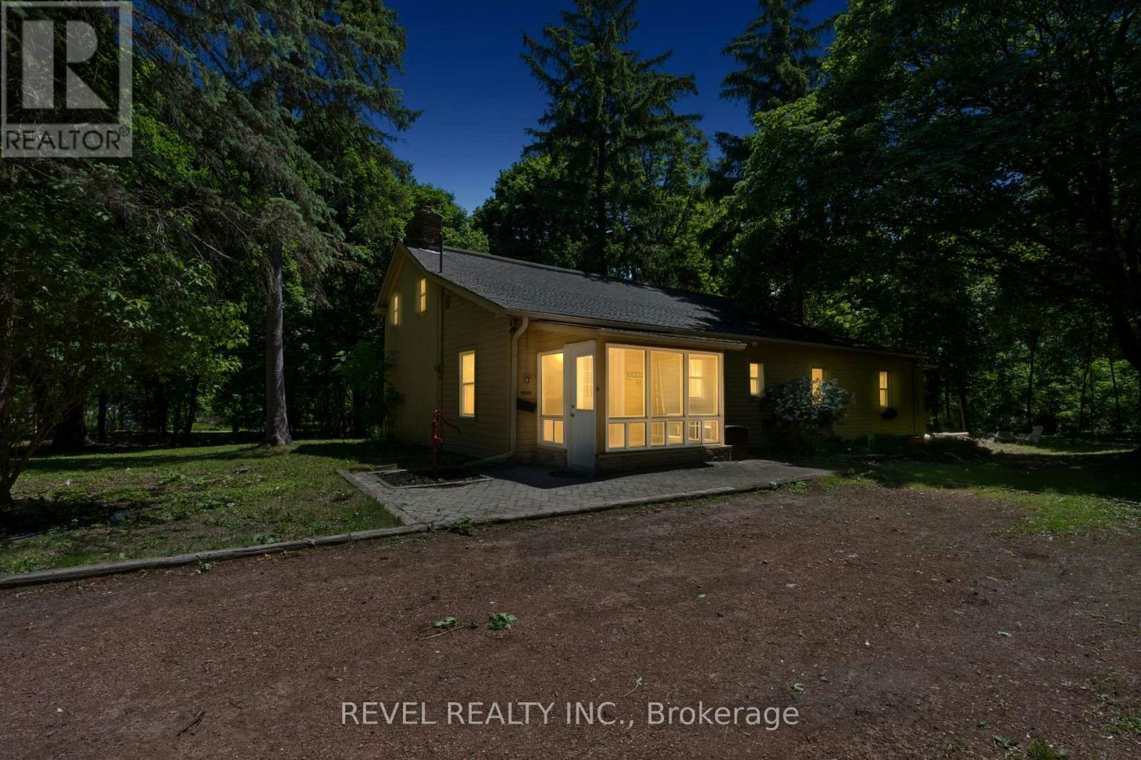 41 Mill Street, Mississauga, ON, L5M 1Y3 - 3