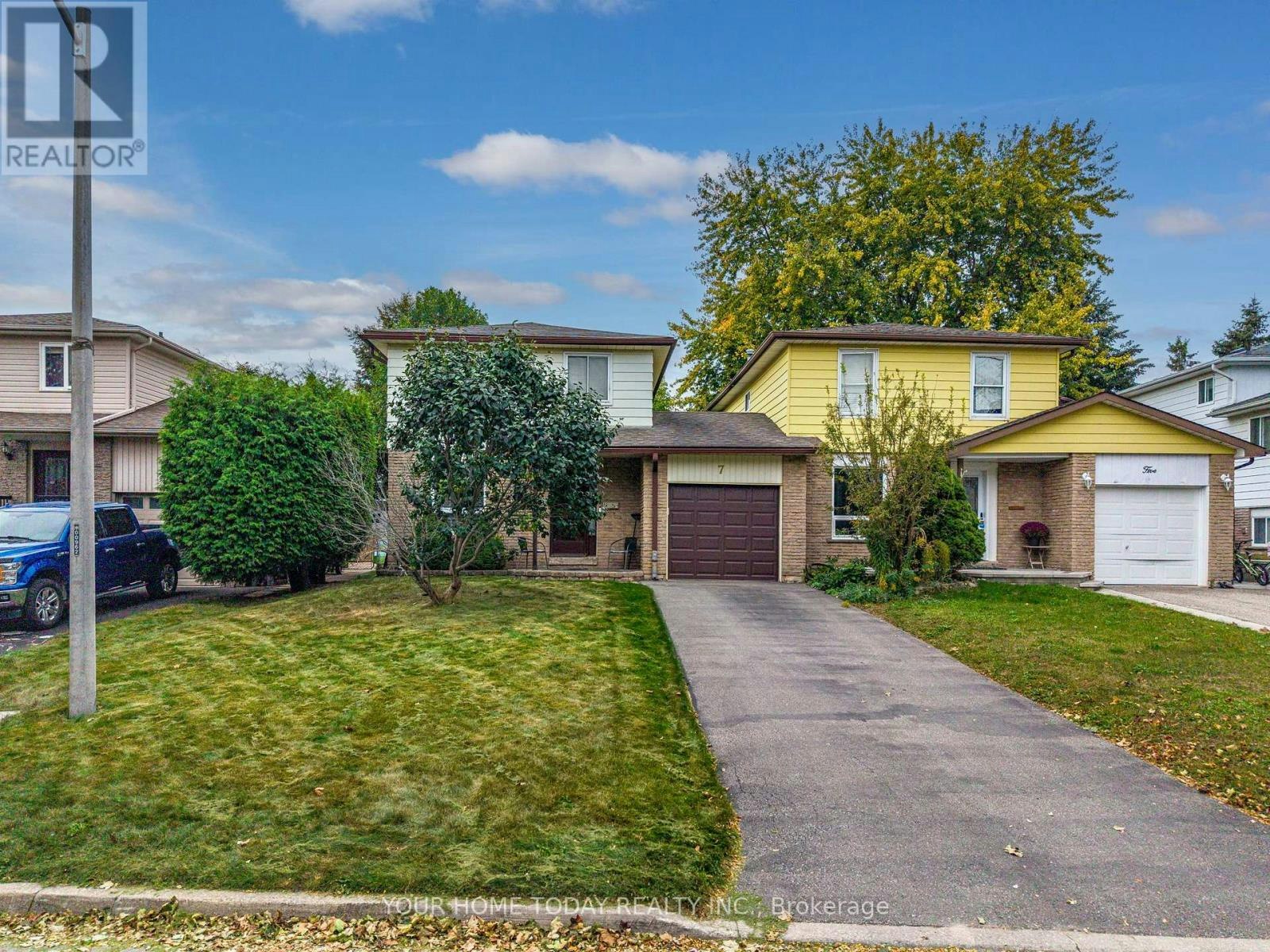 7 Greenore Crescent, Halton Hills, ON, L7J 2T1