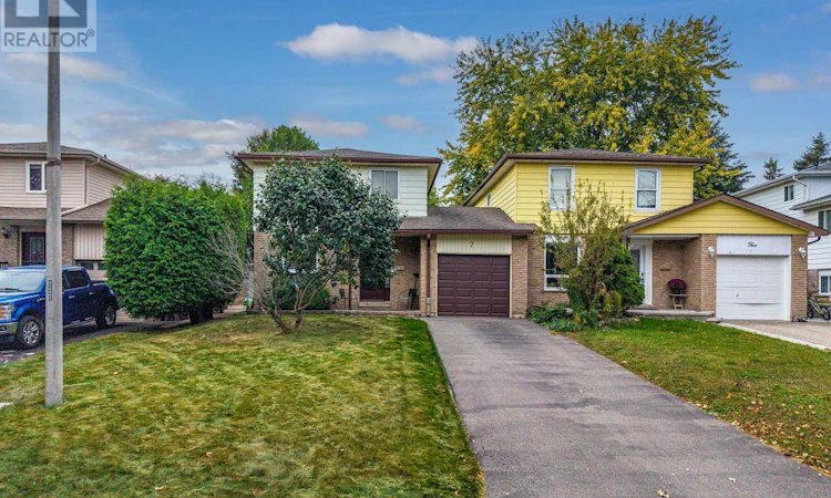7 Greenore Crescent
