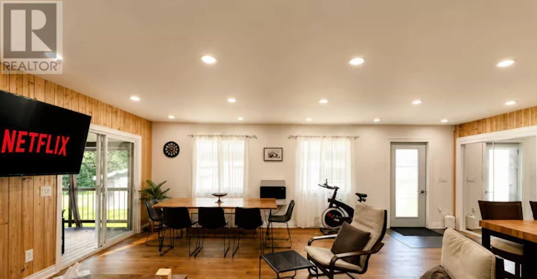 886 Monck Road, Kawartha Lakes, ON, L0K 1W0 - 8