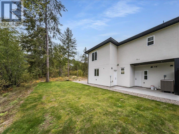 3736 Toba Road, Castlegar, BC, V1N 4Y3 - 44