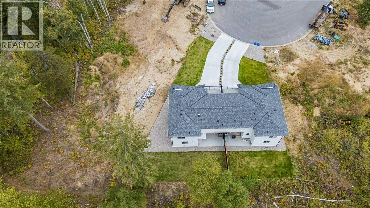3736 Toba Road, Castlegar, BC, V1N 4Y3 - 50