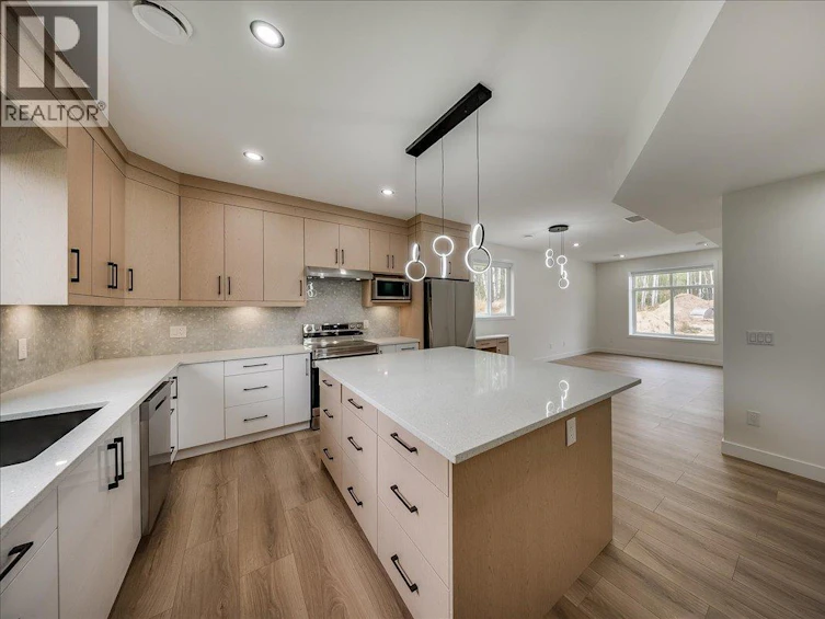 3736 Toba Road, Castlegar, BC, V1N 4Y3 - 16
