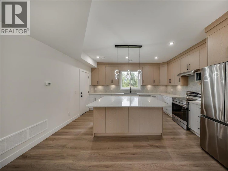 3736 Toba Road, Castlegar, BC, V1N 4Y3 - 12