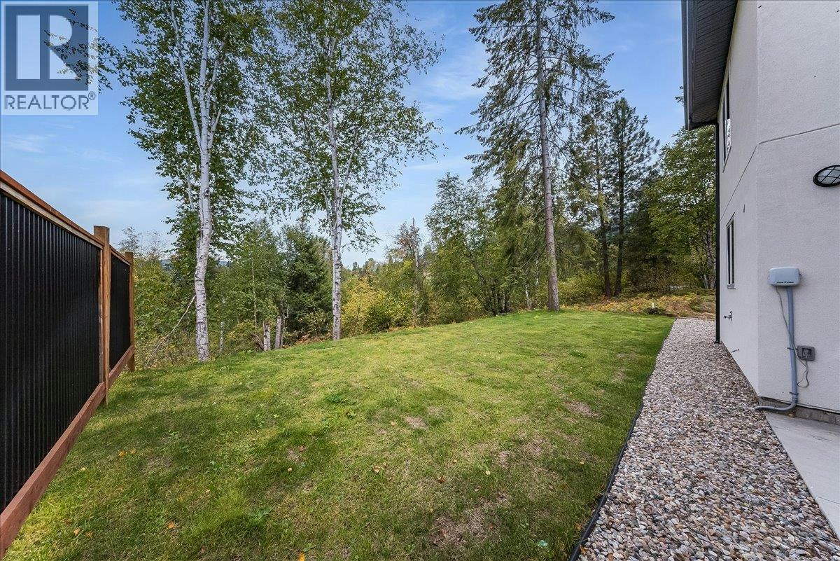 3736 Toba Road, Castlegar, BC, V1N 4Y3 - 45