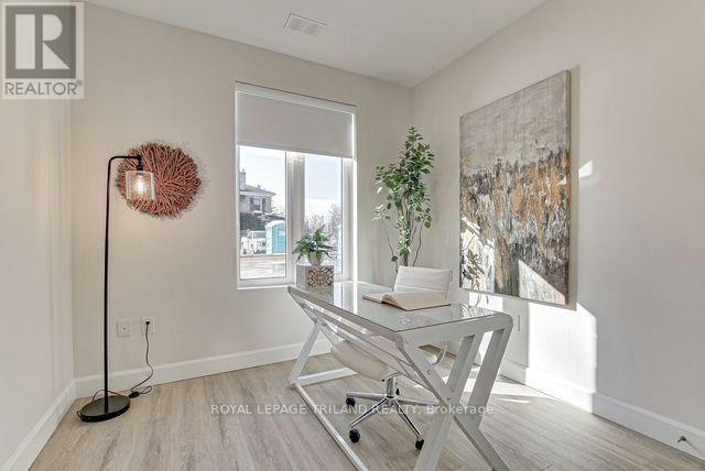 307-75 Walnut Street, St. Thomas, ON, N5R 2Y7 - 7