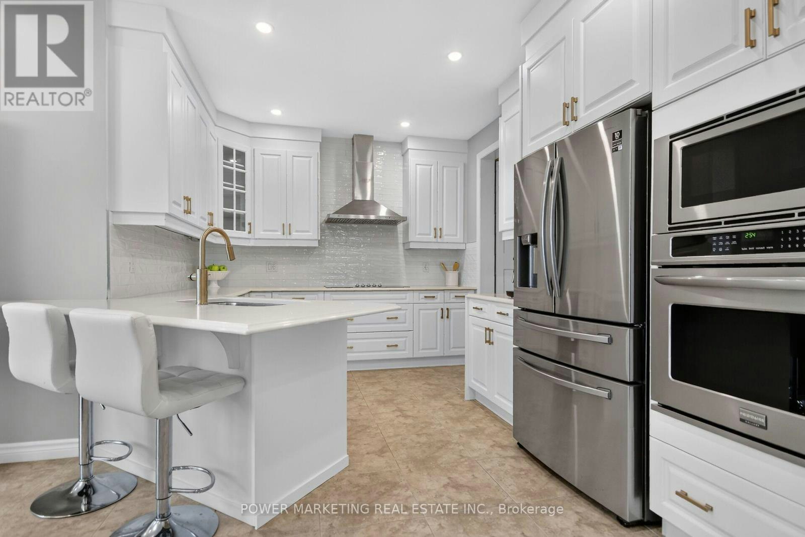 26 Palmeto Court, Ottawa, ON, K2S 0X2 - 12