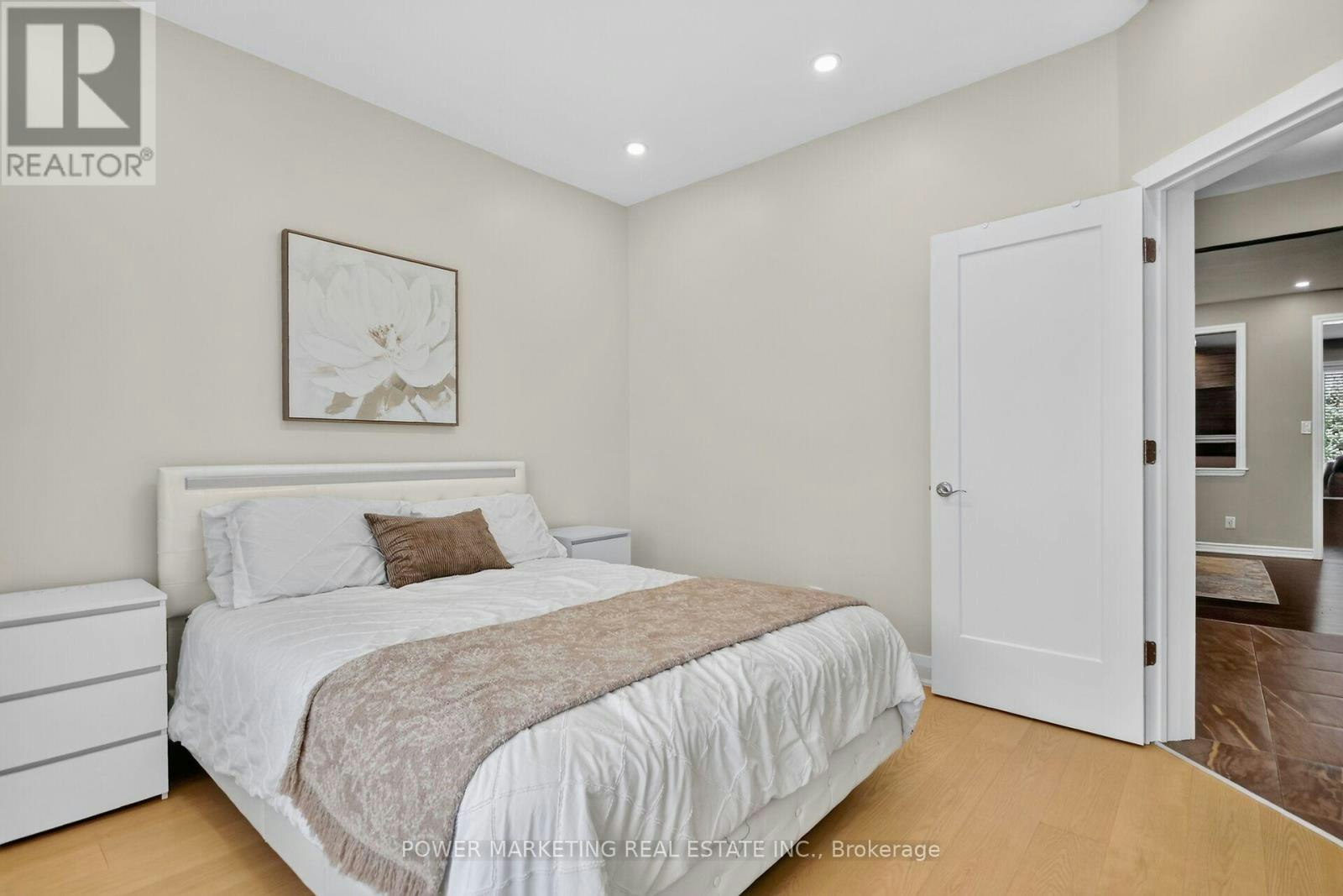 26 Palmeto Court, Ottawa, ON, K2S 0X2 - 24