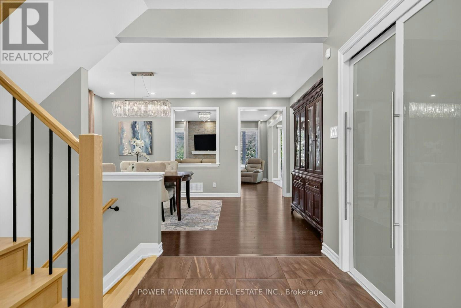 26 Palmeto Court, Ottawa, ON, K2S 0X2 - 16