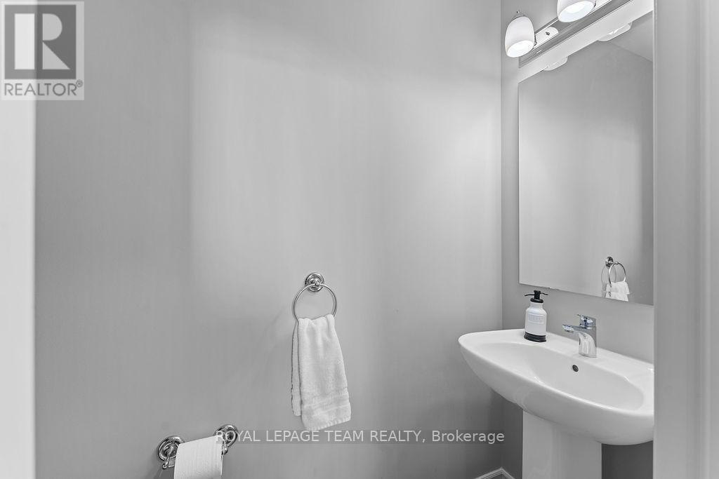 534 Tungsten Terrace, Ottawa, ON, K4A 1A8 - 5