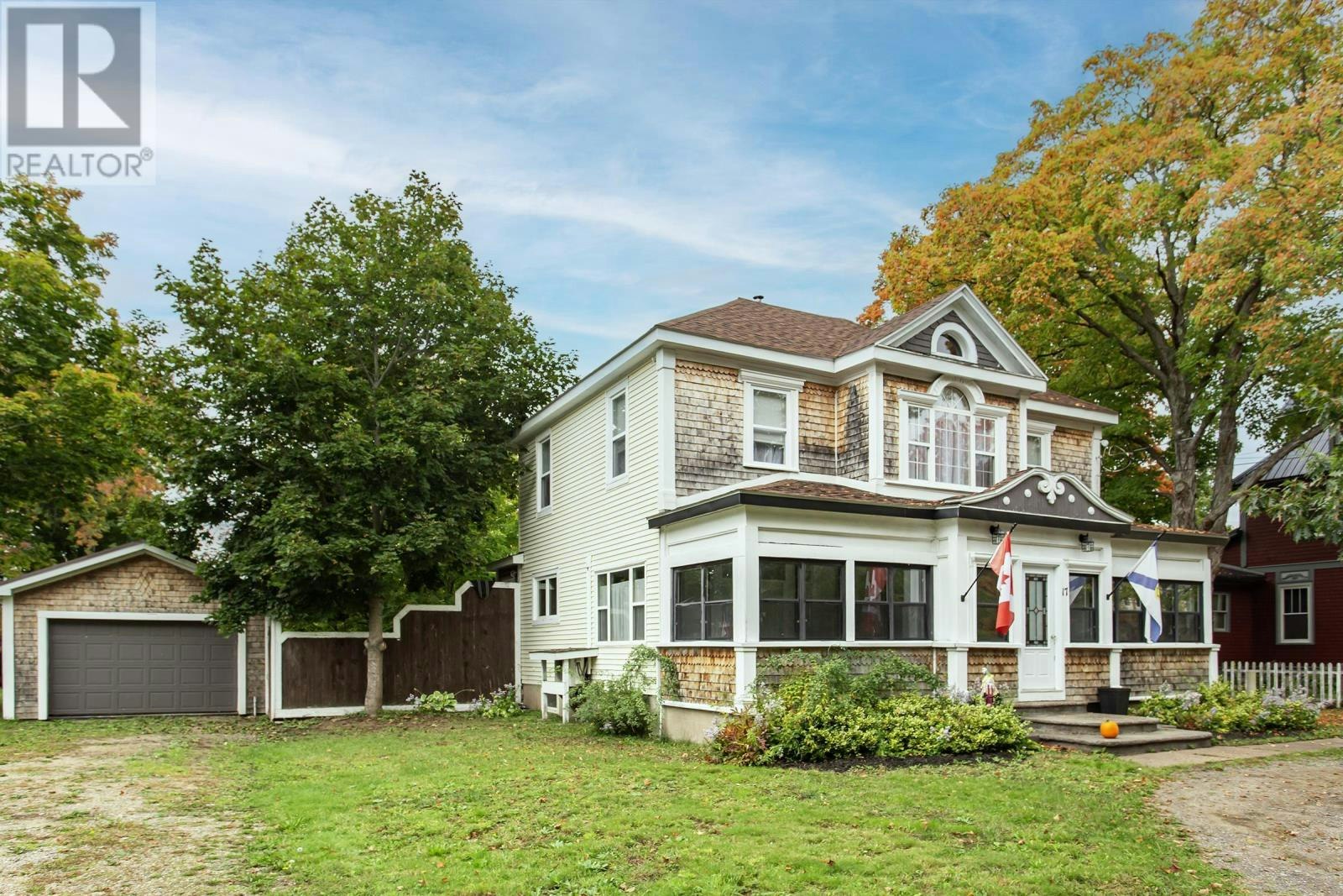 17 Queen Street, Middleton, NS, B0S 1P0