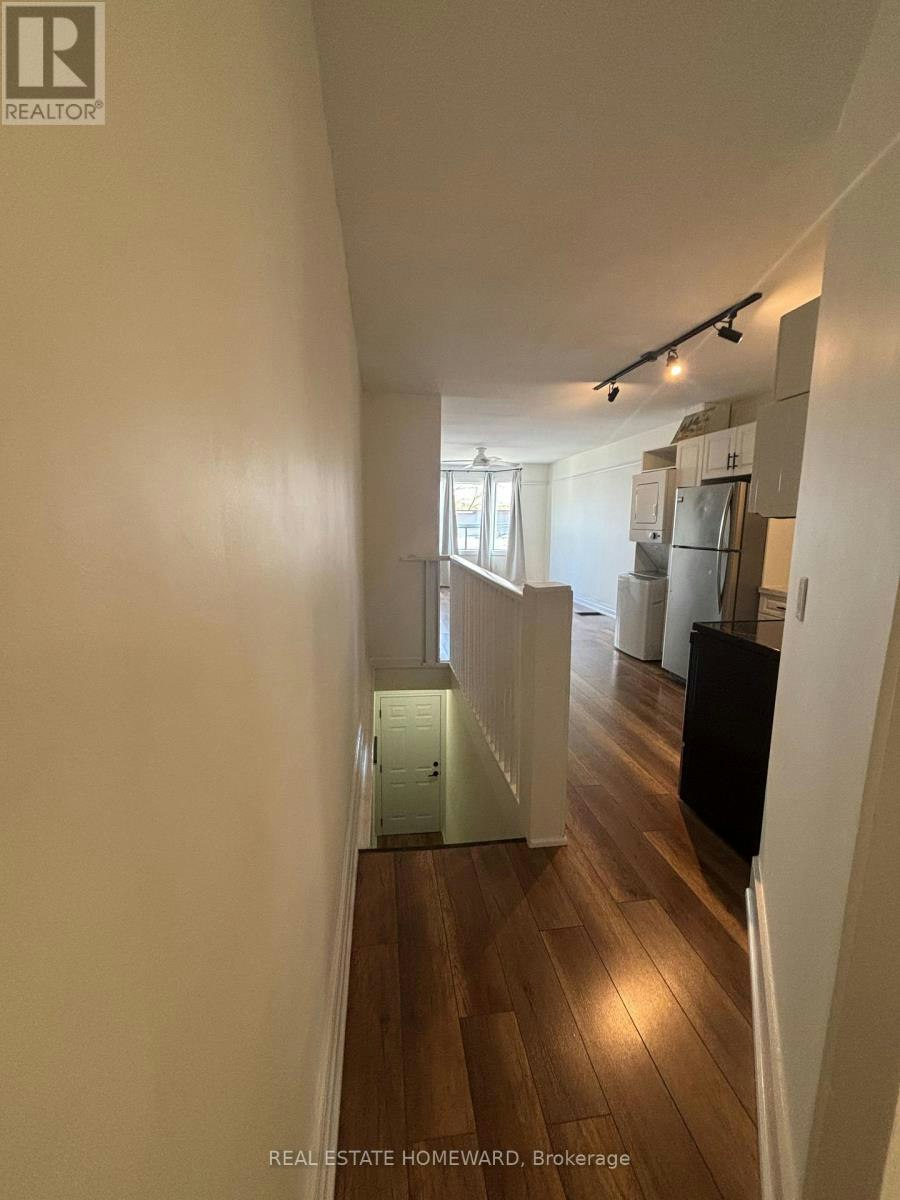 86 Carlaw Avenue, Toronto, ON, M4M 2R7 - 14