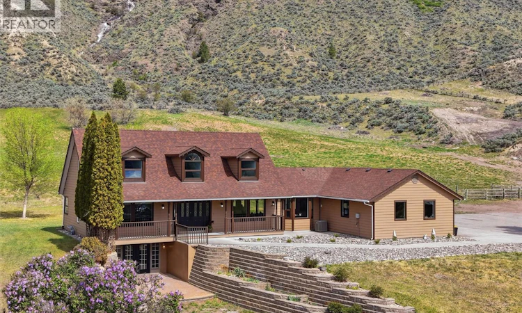 3335 Shuswap Road