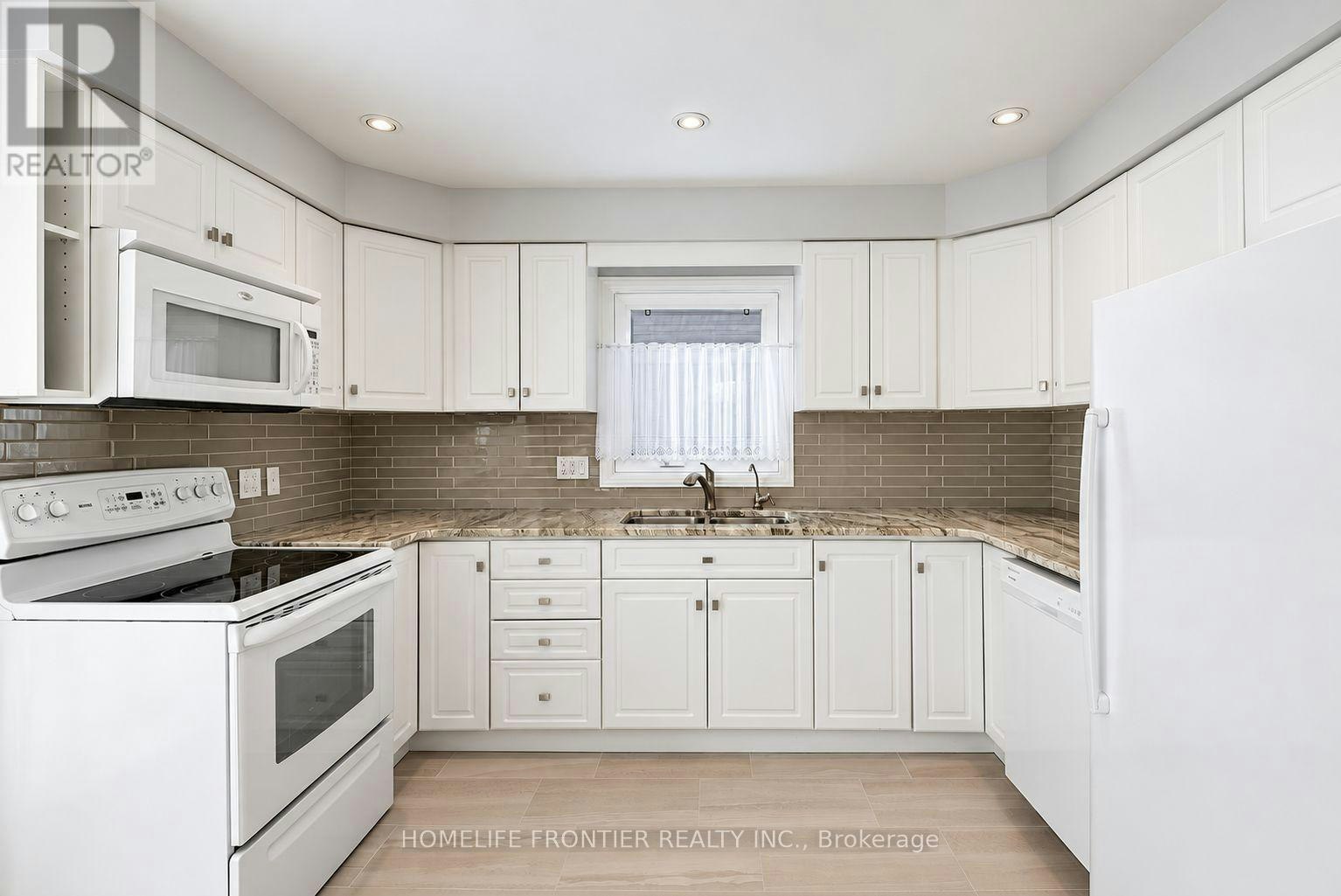 82 Charnwood Place, Markham, ON, L3T 5H3 - 3
