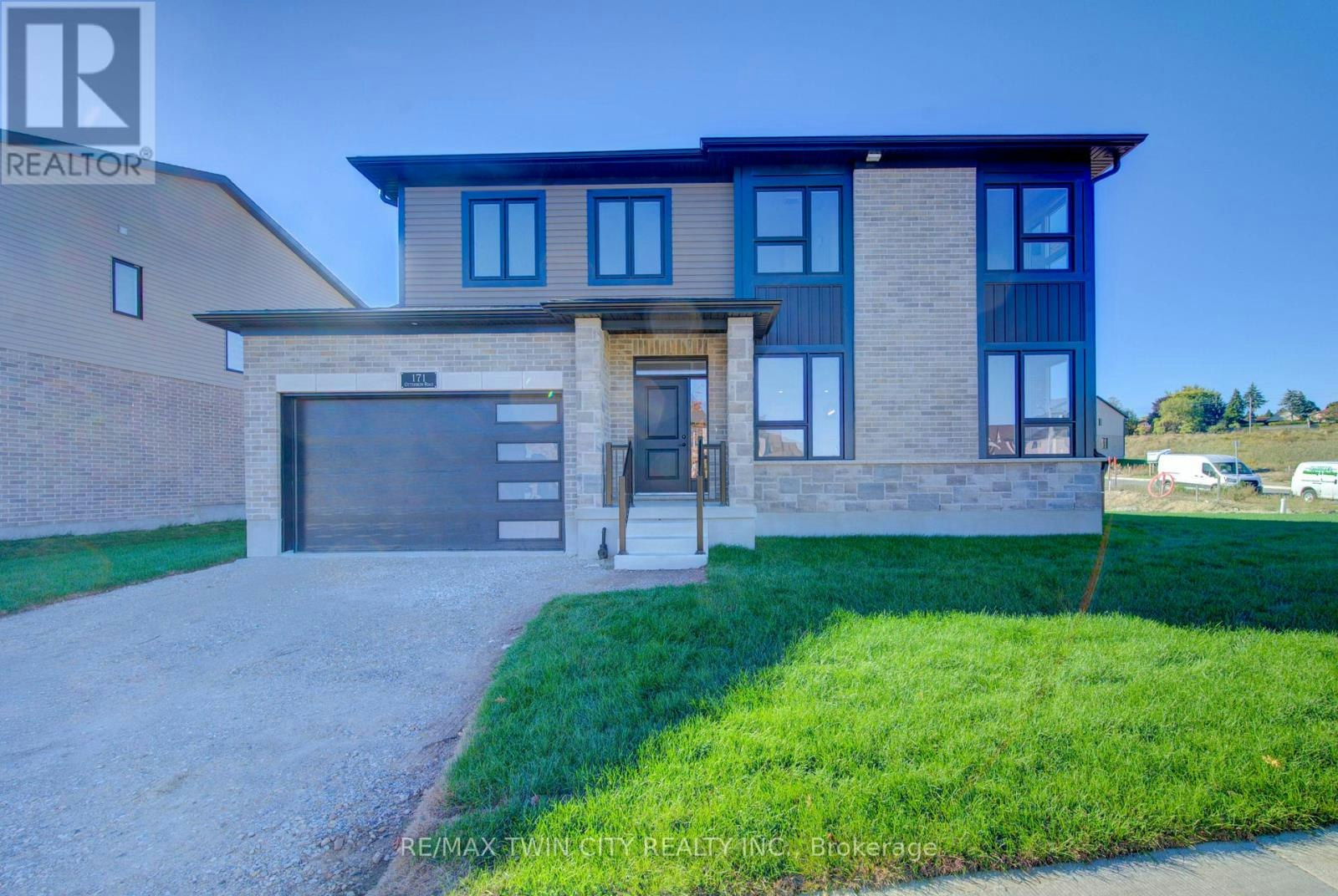 171 Otterbein Road, Kitchener, ON, N2B 0A8