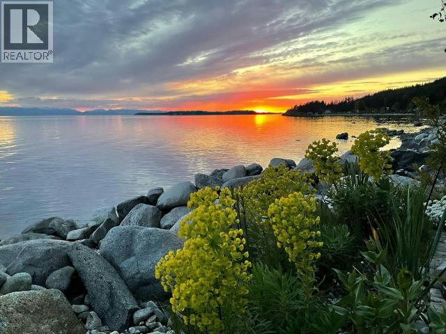 3265 Atrevida Road, Powell River, BC, V8A 0E1 - 3