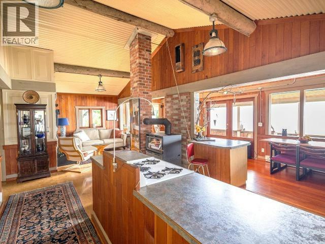 3265 Atrevida Road, Powell River, BC, V8A 0E1 - 8