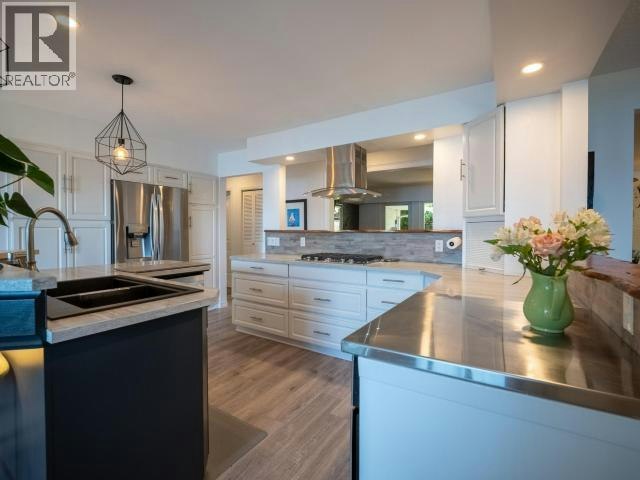 9081 Stager Road, Powell River, BC, V8A 0H6 - 7