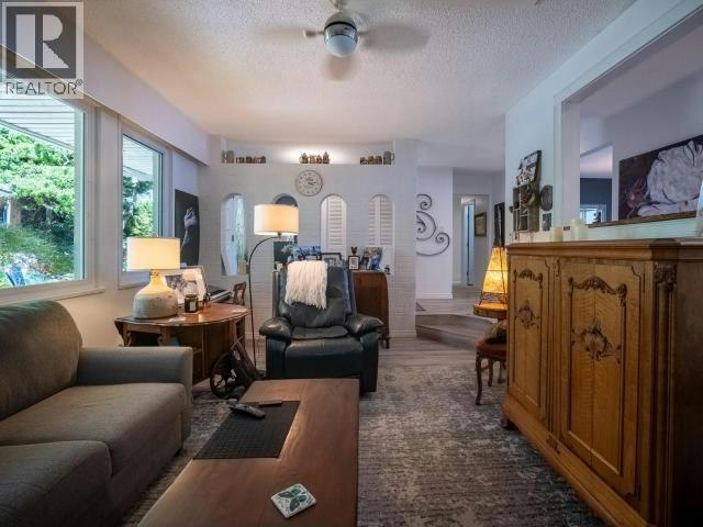 9081 Stager Road, Powell River, BC, V8A 0H6 - 16