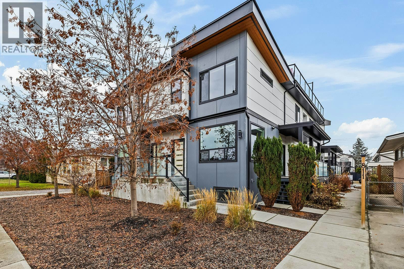 813 Rose Avenue, Kelowna, BC, V1Y 5K3