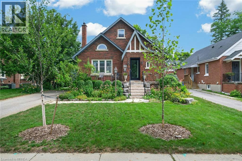 17 Lincoln Avenue, Brantford, ON, N3T 4S5