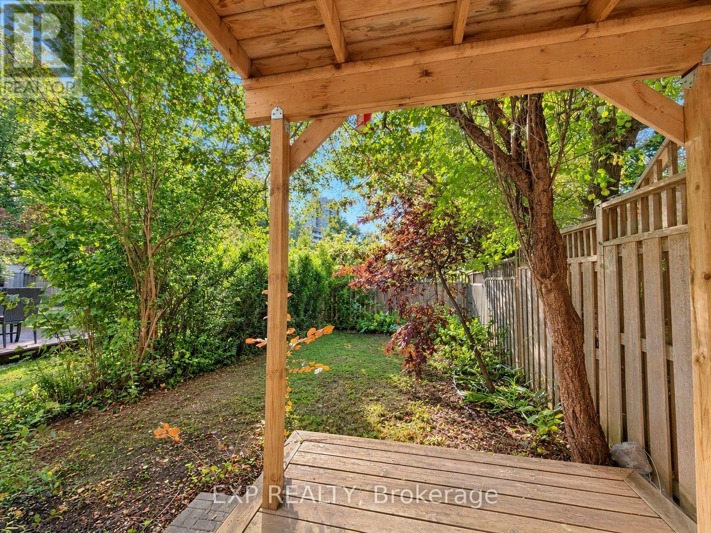 189 Dunbarton Court, Ottawa, ON, K1K 4L7 - 11