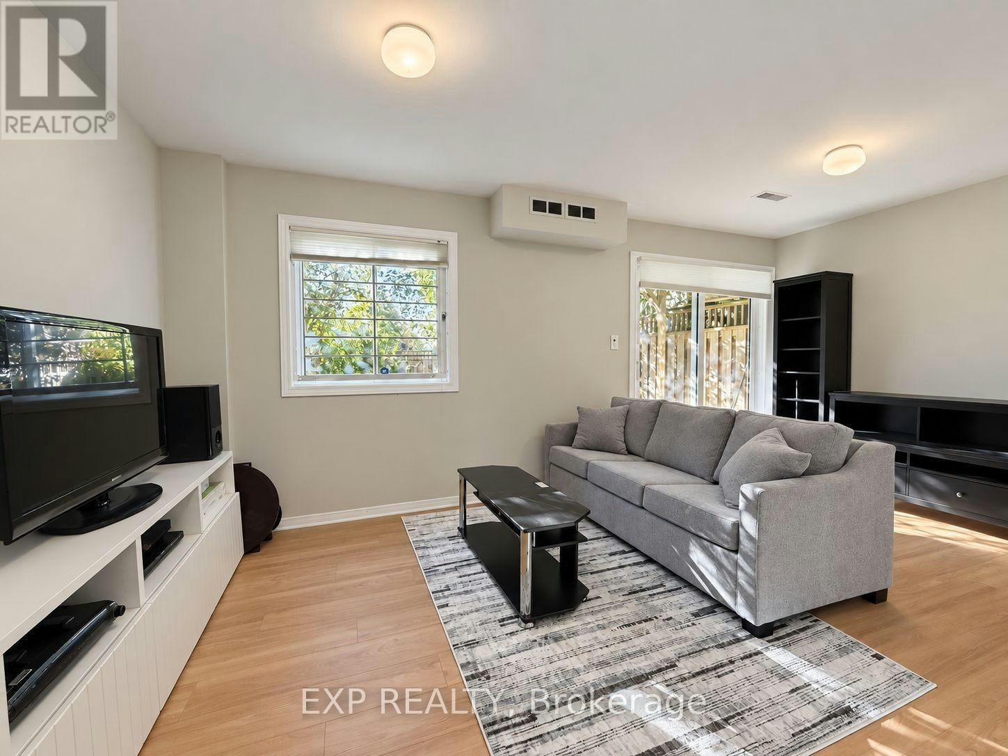 189 Dunbarton Court, Ottawa, ON, K1K 4L7 - 10