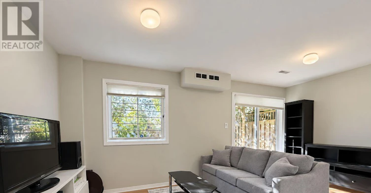 189 Dunbarton Court, Ottawa, ON, K1K 4L7 - 10