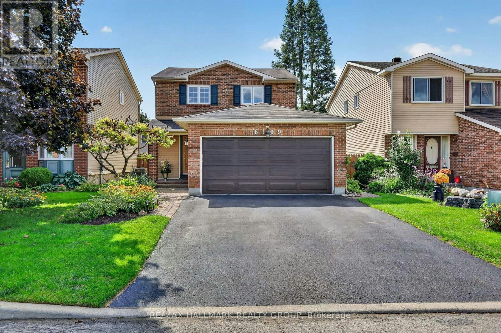 6109 Forestglen Crescent, Ottawa, ON, K1C 5N9