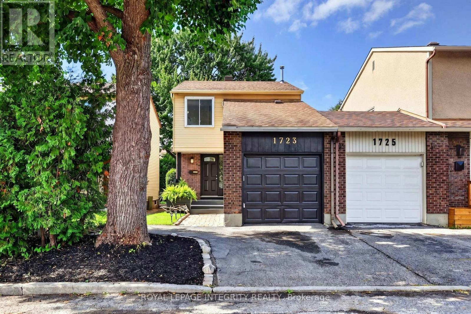 1723 Lafrance Drive, Ottawa, ON, K1E 2H1